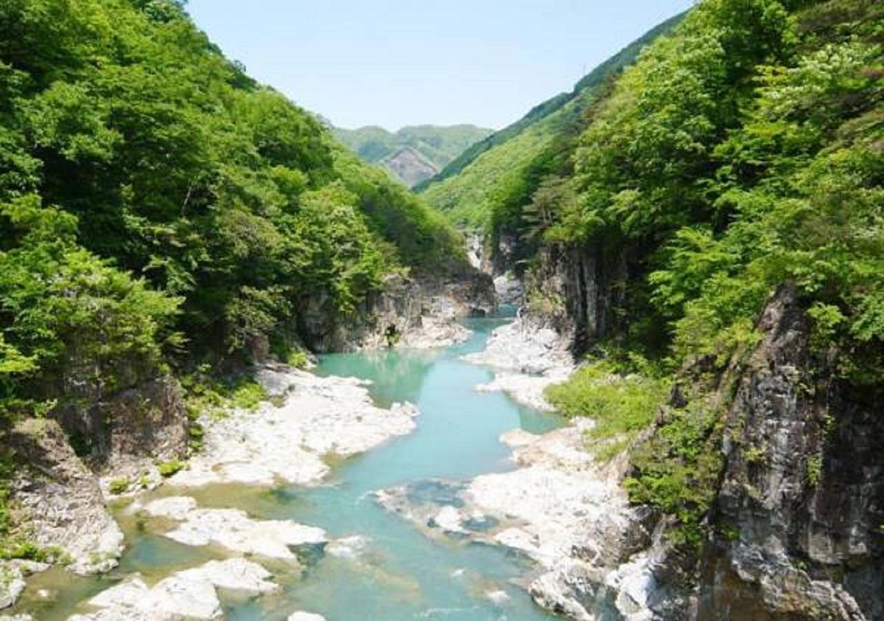 Hotel Kinugawa Onsen Sanraku Nikko Exterior foto
