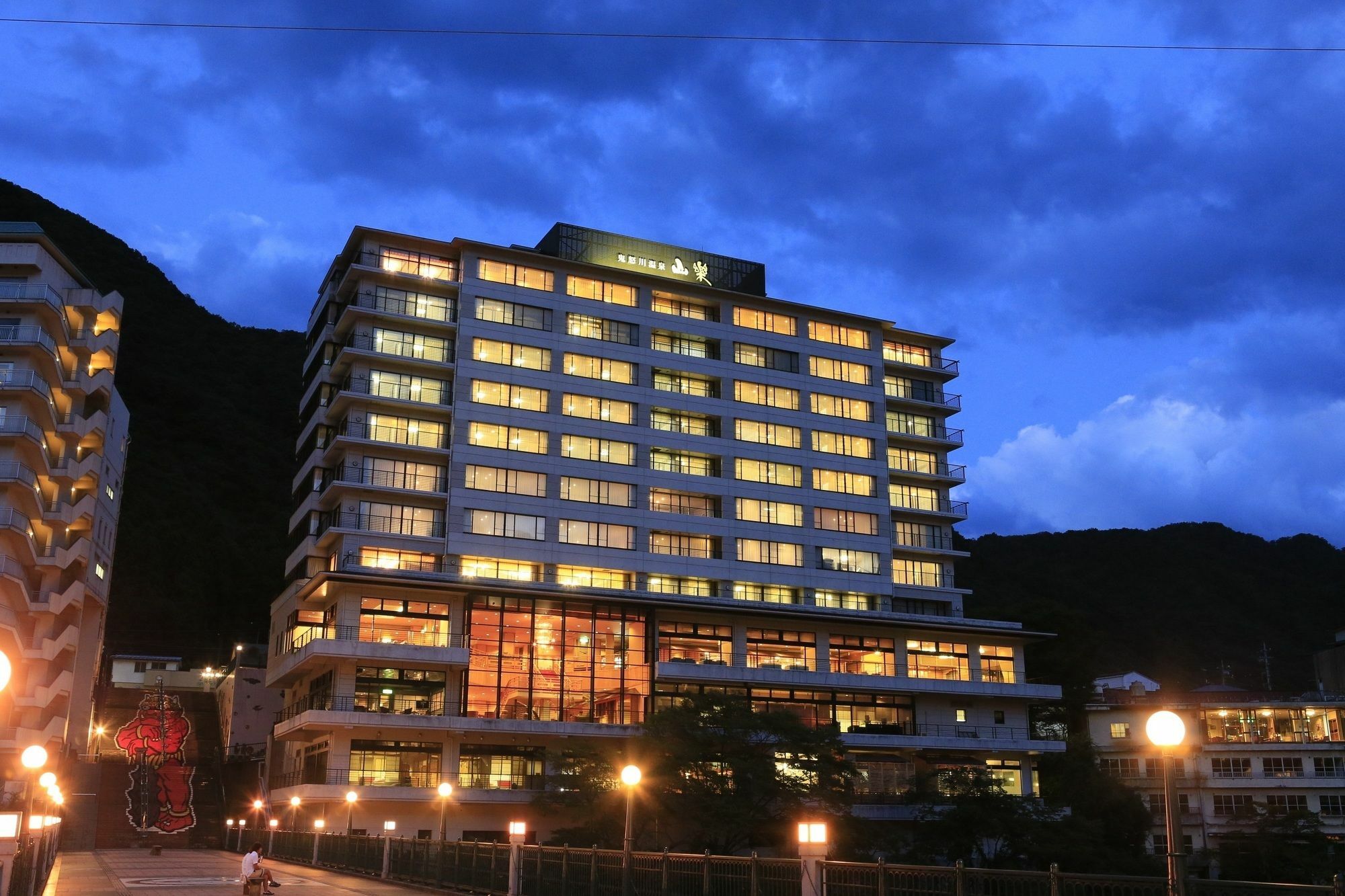 Hotel Kinugawa Onsen Sanraku Nikko Exterior foto
